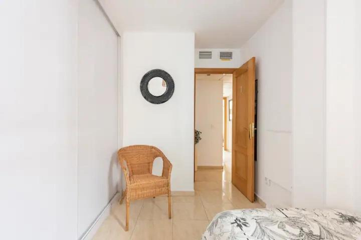 Lunaroom Center & Quiet Guesthouse Малага Стая снимка